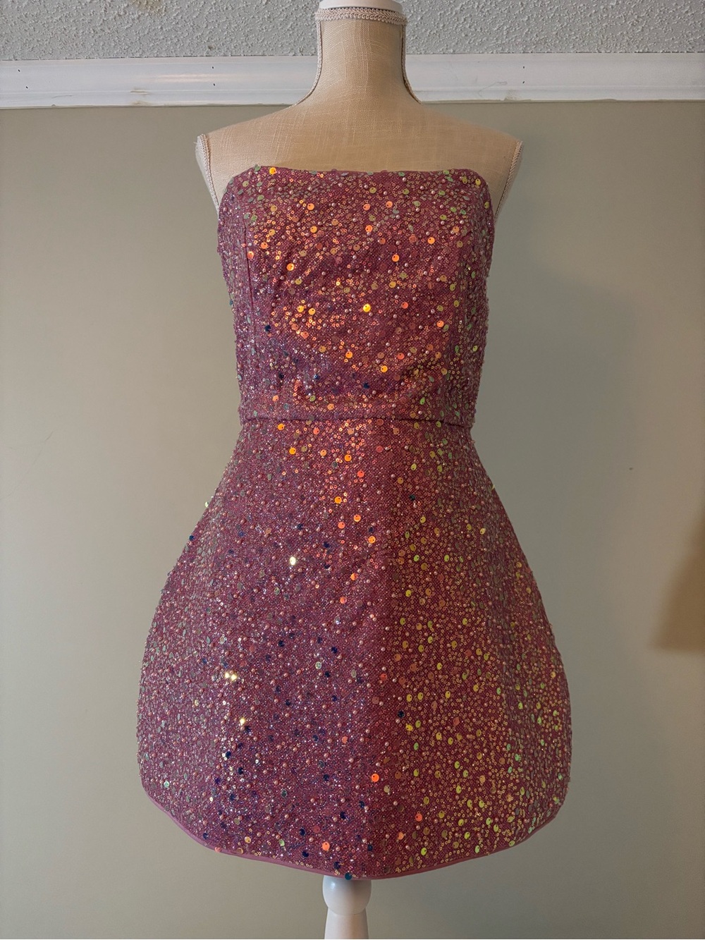 Fashion Nova Pearls of Wisdom sequin mini dress – size XL – NWT